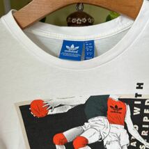 adidas バスケット　プリントTシャツ　白　SM_画像6