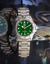 【TAGHEUER】タグホイヤープロフェッショナル200M “希少!グリーン色文字盤”メンズ腕時計【超美品◆電池交換済】_画像1