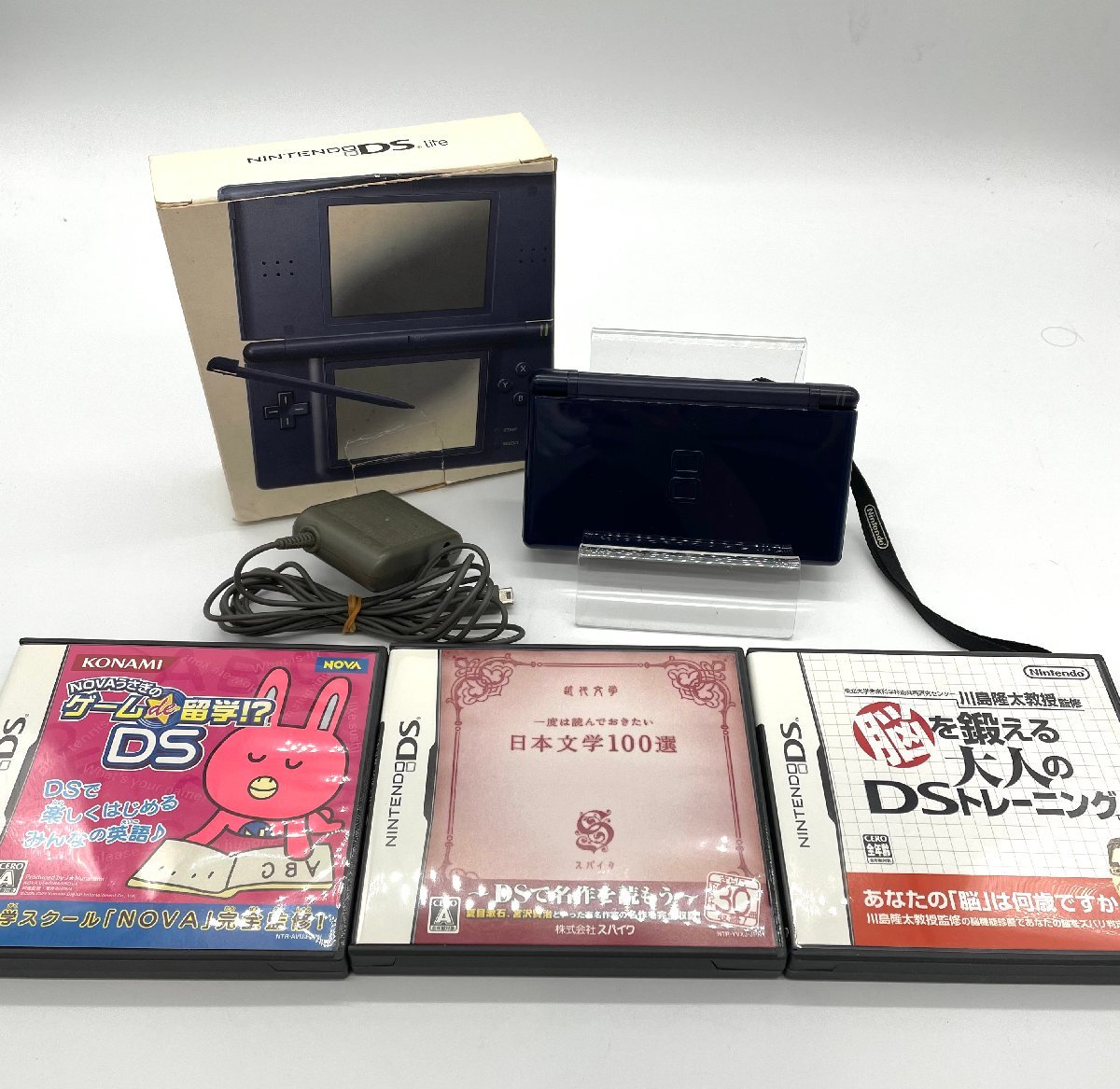 任天堂 ニンテンドーDS Lite エナメルネイビー オークション比較