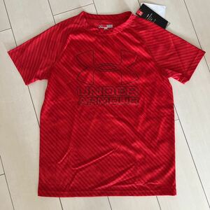 UNDER ARMOUR 半袖Tシャツ 140ー150 YLG 3740円 スポーツウェア　赤レッド黒ブラック　ロゴマーク　アンダーアーマー