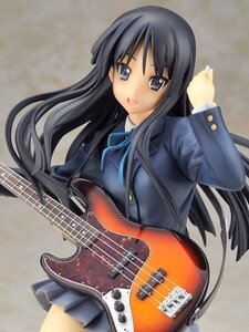 けいおん！ 秋山澪 （1/8スケール 塗装済み完成品） [アルター］