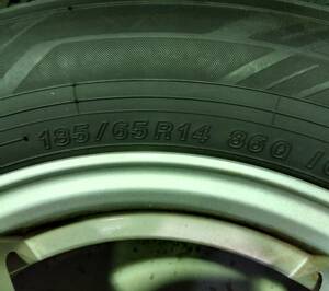 185/65R14 ヨコハマタイヤ　アイスガード60 iG60 2021年製　ウェッズ　トレファーMH 