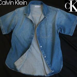 新品★カルバン クライン★オーバーサイズ★爽やかな インディゴ デニム 半袖 シャツ★内ポケット L★CALVIN KLEIN CK☆238の画像1