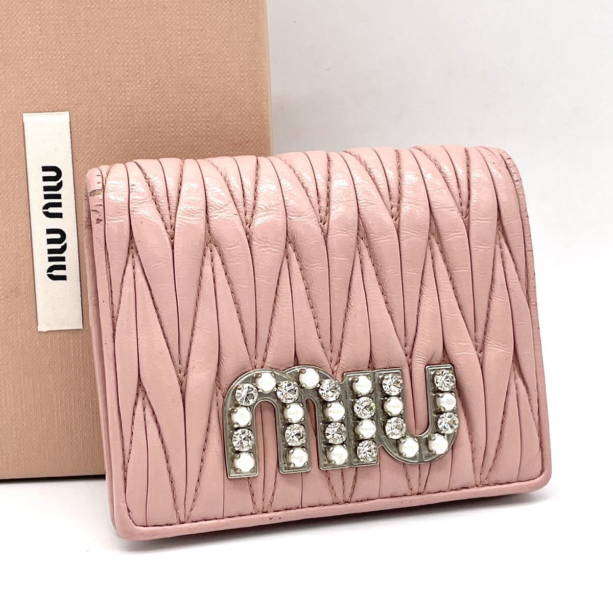 ✨新品✨ MIU MIU 折り財布 マテラッセ ピンクベージュ 通販