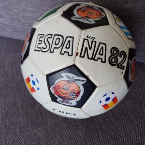 【1982年W杯記念球】FIFAワールドカップ1982記念ボール｜ESPANA82｜海外土産品