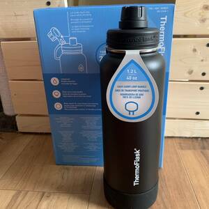 ThermoFlask 1.2L ステンレスボトル　魔法瓶　保冷保温　ブラック