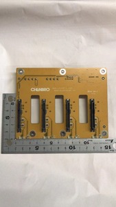 2320053★中古Chenbro SR301 Series 6Gb/s 4-port 3.5 SATA/SAS バックプレーン(80H10230101A0)