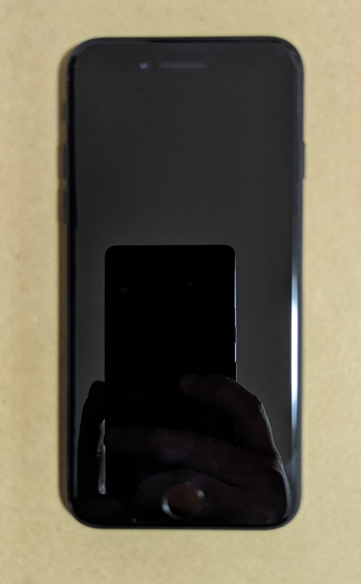 デカ箱! 付属品未iPhone SE 第2世代128GB プロダクトレッドSIMフリー 