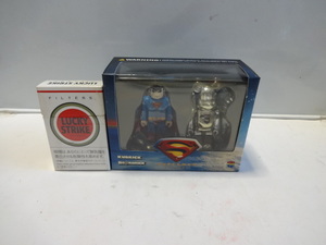 キューブリック　KUBRICK BE@RBRICK SUPERMAN スーパーマン メディコムトイ 未開封　未使用品　デッドストック　綺麗です。国内正規品