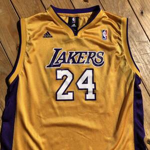 USA 古着 adidas NBA アディダス ユニフォーム ゲームシャツ メンズ XL バスケ LAKERS レイカーズ BRYANT コービーブライアント 24 T1957