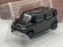 即決有★プルバックカー ダイハツ DAIHATSU タフト TAFT ブラックマイカメタリック 黒 カラーサンプル★ミニカー_画像5