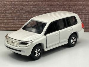 即決有★トミカ TOYOTA トヨタ LAND CRUISER ランドクルーザー 200系 中国製 白★ミニカー