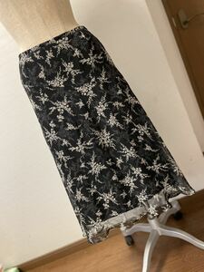 【超美品】★自由区　花柄シフォンスカート／40★