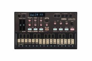 【中古】 KORG コルグ デジタル シンセサイザー 16ステップシーケンサー 電池駆動 スピーカー内蔵 ヘッドフォン使