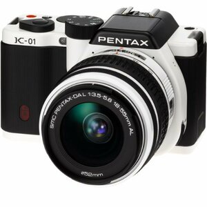【中古】 PENTAX ミラーレス一眼カメラ K-01ズームレンズキット ホワイト ブラック K-01ZK WH BK