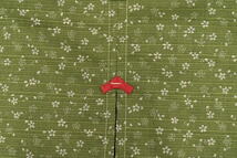 3つ割れカウンターのれん 幅85×丈30cm桜・麻の葉 若草色【日本製】チチ付 和風cos-95363_画像5
