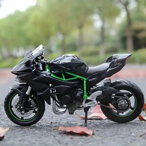 カワサキ H2 R 忍者ダイキャスト車グッズ　趣味オートバイモデルのおもちゃ