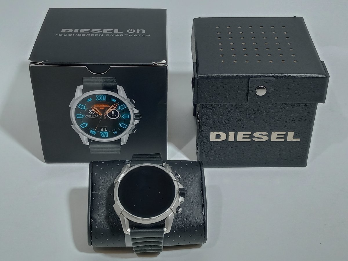 ショッピング廉価 【未開封】スマートウォッチ DIESEL DZT2008J (驚安