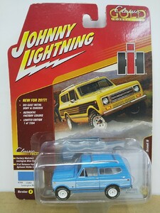 ■ JOHNNY LIGHTNIGジョニーライトニング CLASSIC GOLD 1/64 1979 International Scout Ⅱ 水色 インターナショナル・スカウト ミニカー