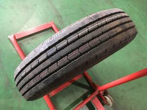 x423-3-6 ☆195/85R15 BS R202 中古1本！ ブリヂストン 2016年製 ほぼ新品溝♪♪ K30