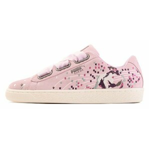 定価15,180円 22.5cm PUMA suede heart digit emb wnsの画像1