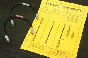 【送料無料】Boulder CA01 インターコネクトケーブル （ペア、0.3m）/ ボルダー純正RCAケーブル/ ティファニーコネクタ #R07235