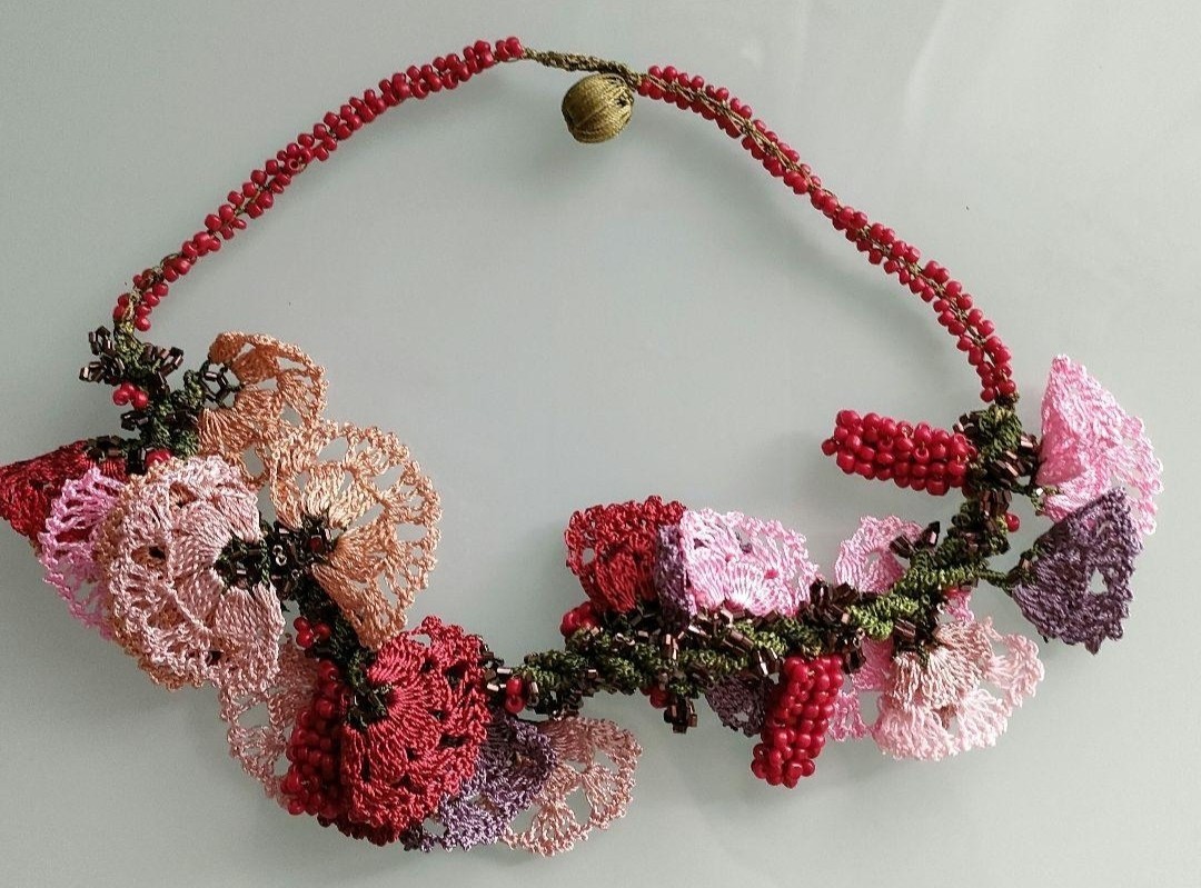o7-14 Turkish Oya embroidery necklace handmade pink red flower embroidery Mimioya embroidery necklace Mimioya embroidery accessories, Handmade, Accessories (for women), necklace, pendant, choker