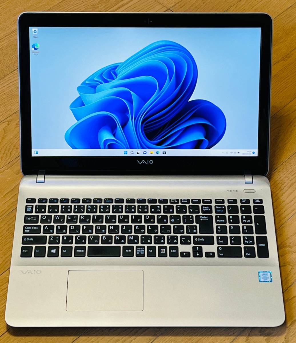 美品 フルHD 15.6型 VAIO S15 VJS151C11N ☆ Core i7-6700HQ メモリ