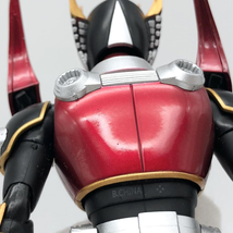 【中古】開封 バンダイ S.H.Figuarts 仮面ライダー龍騎サバイブ&ドラグランザーセット[240017566571]_画像3