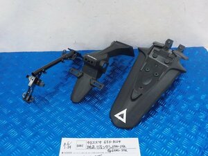 D261●〇★中古　スズキ　GSX-R125　純正　リアフェンダーセット　63311-23K　63141-23K　5-6/29（ま）