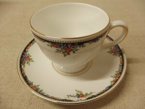 0730491w【WEDGWOOD OSBORNE カップ＆ソーサー 花柄 ゴールドライン】ウェッジウッド オズボーン/カップ口径φ8.5×H7cm程度/中古品