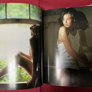森尾由美写真集 MISTY 女優・タレント 水着・セミヌード 1988年初版 中古品の画像5