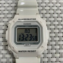 【カシオ】 スタンダード 新品 腕時計 ホワイト 未使用品 F-108WHC-7BJF CASIO 男性 メンズ_画像1