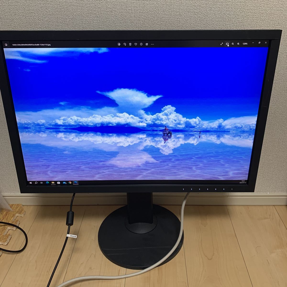 動作品 24.1インチ 液晶ディスプレイ EIZO ColorEdge CG2420 | JChere