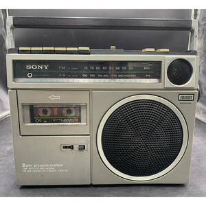 ■0711-1 SONY ソニー CFM-30 2バンド FM/AM ラジオカセットレコーダー RADIO CASSETTE RECORDER昭和レトロ ラジカセ ジャンク