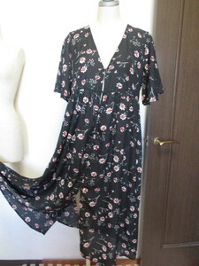 INGNI black . floral print * front button ~ long One-piece or cardigan?