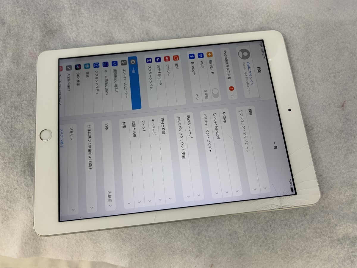 ☆送料無料☆ジャンク☆WiFi☆A1893 iPad (第6 世代) Wi-Fi 32GB