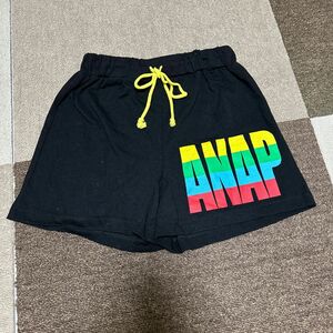 ANAP GIRL ショートパンツ　Sサイズ