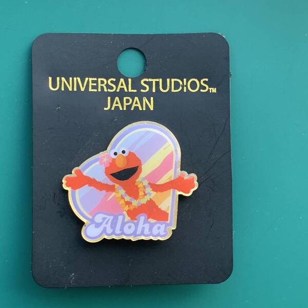 USJ限定!ピンバッジ セサミストリート エルモ Aloha ハート型★レア