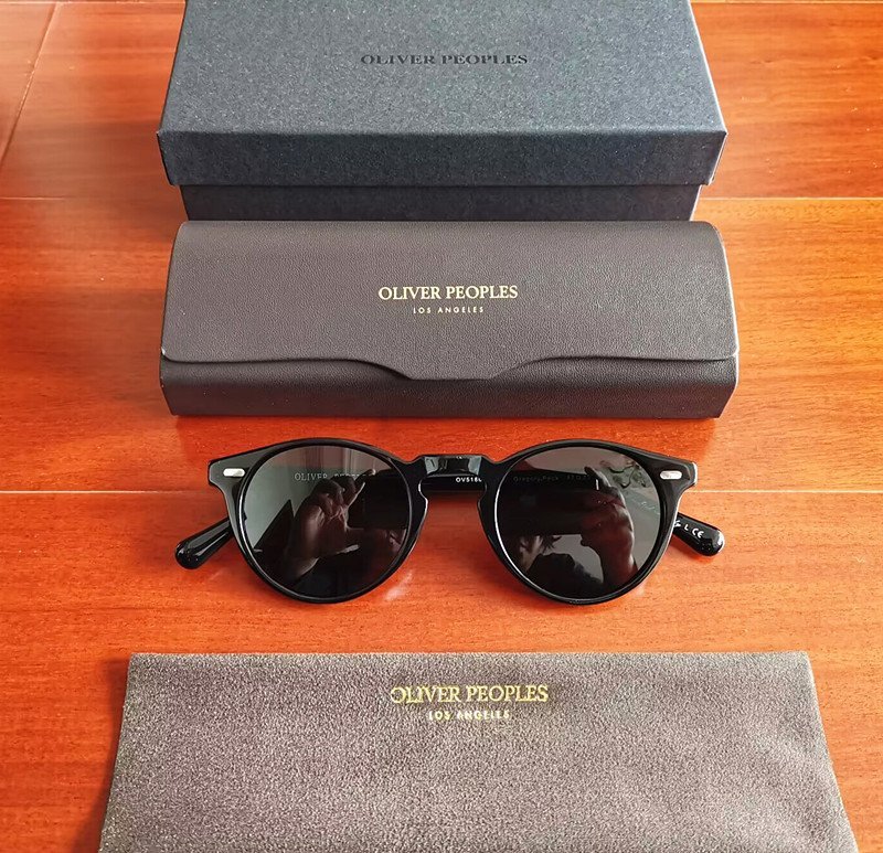 新品・送料無料】オリバーピープルズ OLIVER PEOPLES OV5382SF 100571