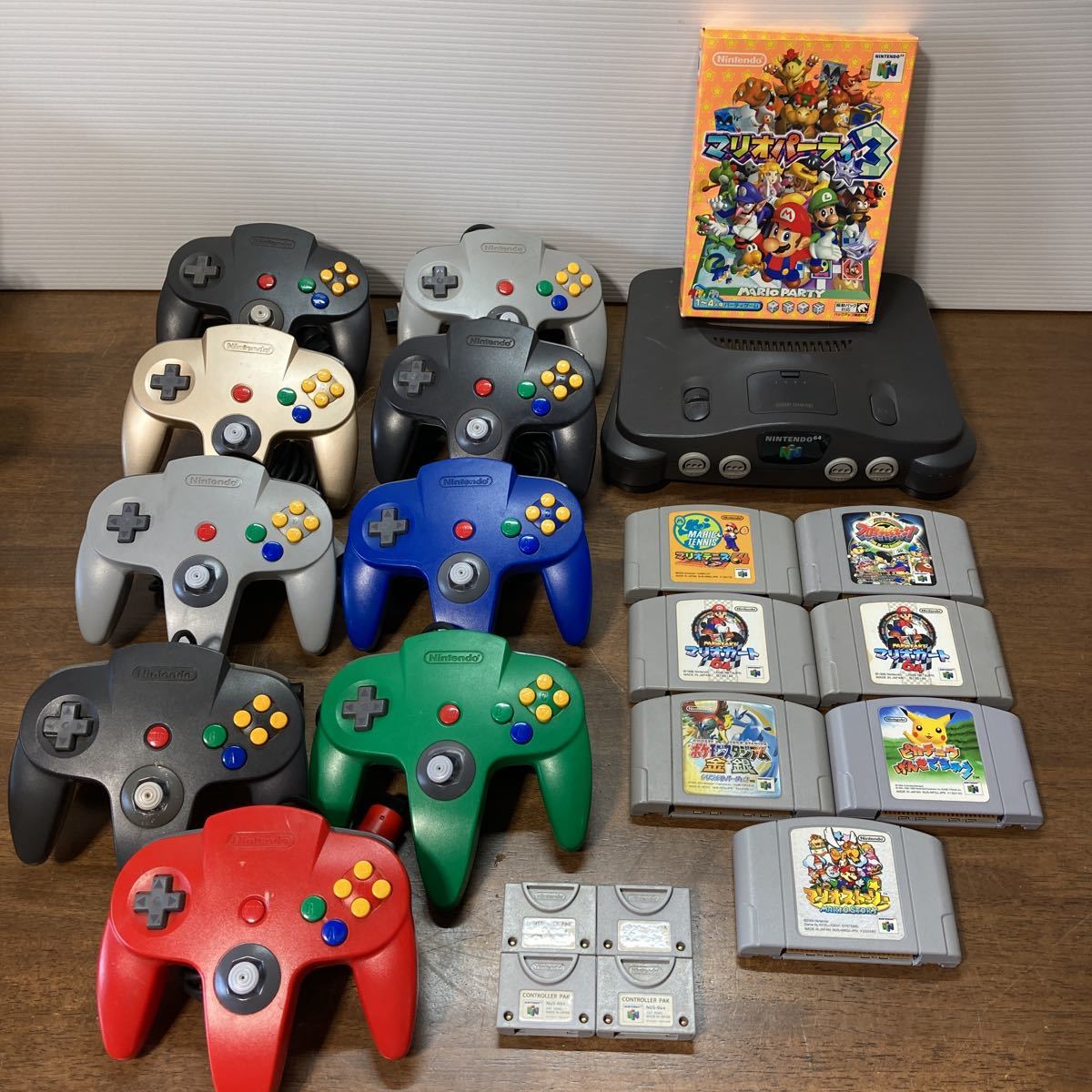爆買い!】 ニンテンドー64(拡張パック付)本体 ソフト9本
