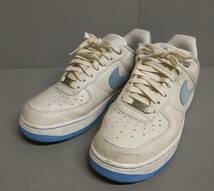 ナイキ NIKE ウィメンズ スニーカー 25cm 白 ホワイト 水色 エアフォース AIR FORCE 1 ユニバーシティブルー University Blue DX1193-100_画像1