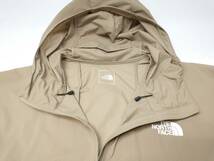 美品 THE NORTH FACE Swallowtail Hoodie NP22202 ザノースフェイス ナイロンジャケット BEG Lサイズ_画像5