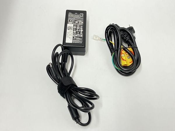 Dell Vostro 5370 ノートPC 13.3インチi5-8250U 1.60GHz 8GB SSD 256GB