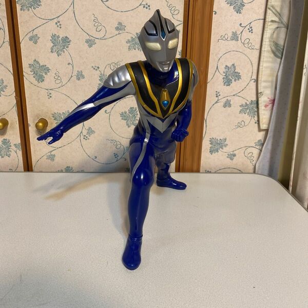 ウルトラマンアグルV2 ウルトラマンガイア　フィギュア　当時物 ソフビ 円谷プロ 