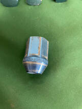 WePro　DURA―A7075 ホイールナット 20本 M12 ×1.5 レンチ ジュラルミン ロックナット付き 　ブルー　中古　K_画像4