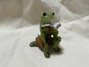  ornament book@. read frog [ turtle .... - ]
