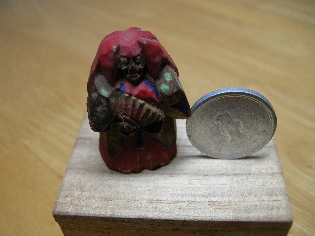 狂言を題材にした奈良一刀彫り人形師在銘「サイトウ」 『猩々』 木彫