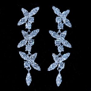 *PE3700WG[BRAND CLUB HILTON OSAKA]yulayula moveable System adoption beautiful natural diamond 1.00ct top class 18 gold WG purity earrings new goods 