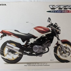 VTR With Color Order Plan　(BA-MC33)　車体カタログ　2000年2月　VTR　MC33　古本・即決・送料無料　管理№ 5952M